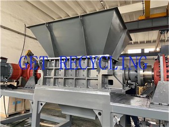 Tocator cu ax dublu pentru plastic rigid